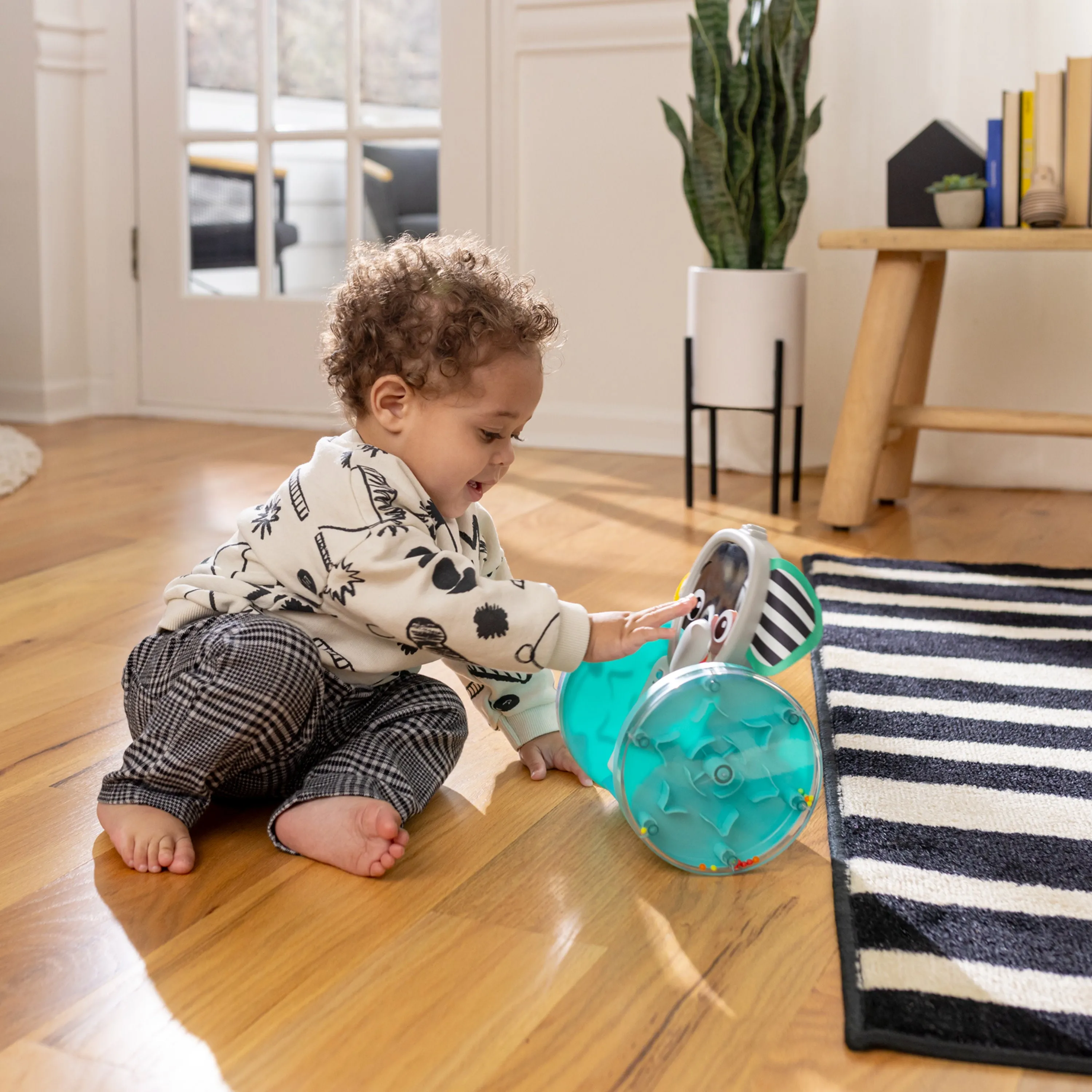 Baby Einstein Chase & Tap Earl Crawling Baby Toy