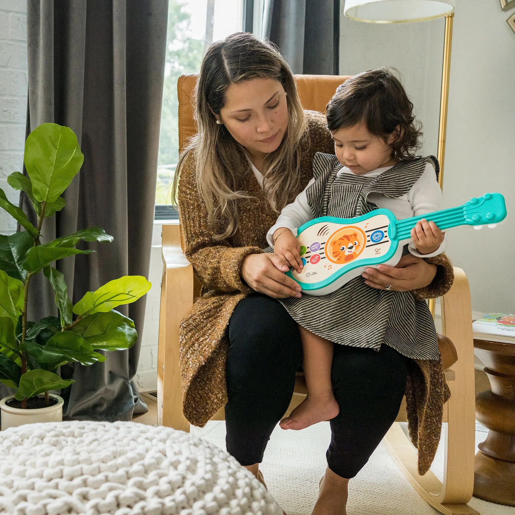 Baby Einstein Sing & Strum Magic Touch Ukulele